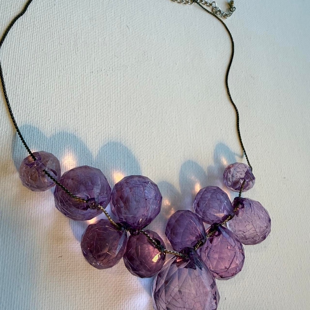 Chunky lilac beaded necklace with dainty chain
